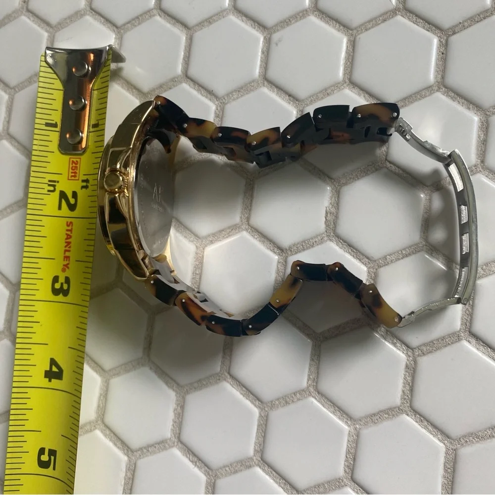 Anne Klein 10/9178 Women's Watch Tortoise Shell Band NEW BATTERY Crystal Face - Picture 4 of 6